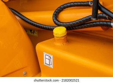 Fuel Tank, Large Fuel Tank For Truck And Car, Plastic Tank For Cars, Car Repair Parts, Fuel System Of The Tubes And Pipes Of The Tractor Or Bulldozer Or Other Construction Machinery. 