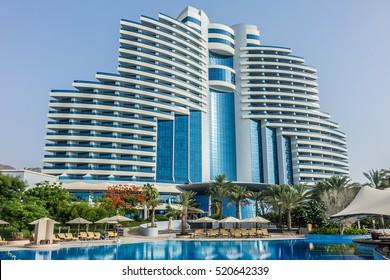 FUJAIRAH, UAE - JUNE 23, 2016: Meridien Al Aqah - 5 Stars Hotel (218 Spacious Rooms) In Fujairah Located On A 230m Beach At Indian Ocean Near Hajar Mountains. Building.