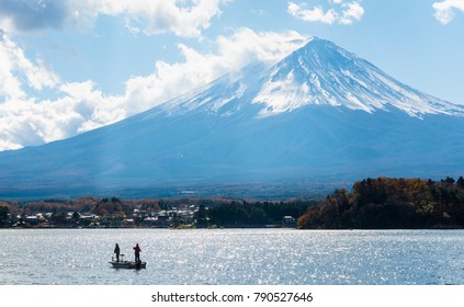 Fuji Mountain Fishing Boat Shimmer Sunlight Stock Photo 790527646 ...