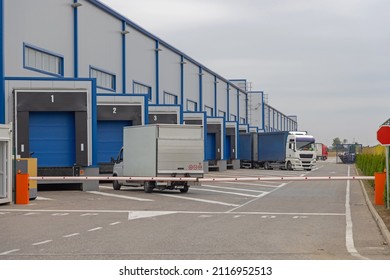 4,960 Ship ramp Images, Stock Photos & Vectors | Shutterstock