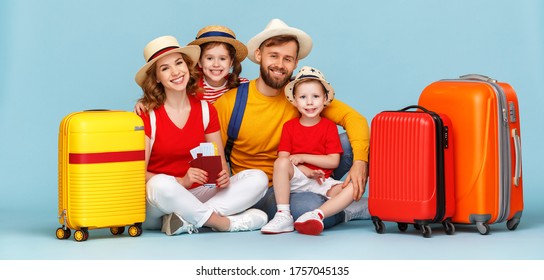 Full Body Happy Parents Children Luggage Stock Photo 1757045135 ...