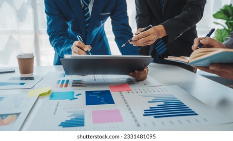 Full concentration at work. creating an effective team meeting agenda, Tailor your agenda to each meeting. Not all meetings are created equal, and not all agendas should be either.
