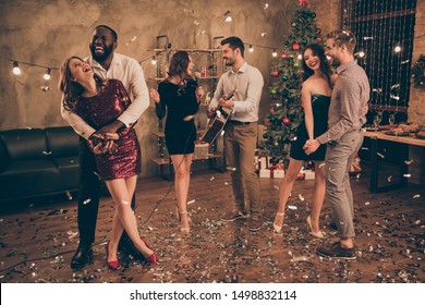 Full Length Photo Of Charming Couple Dance And Fellows Play Sing In Karaoke Enjoy Christmas Party X-mas Holidays  In House Indoors