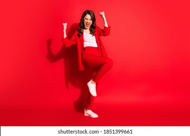 3,068,686 Woman red background Images, Stock Photos & Vectors ...