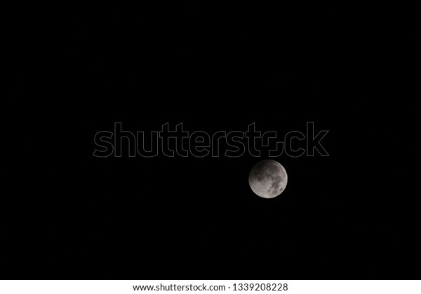 full moon eclipse phase ,
lunar