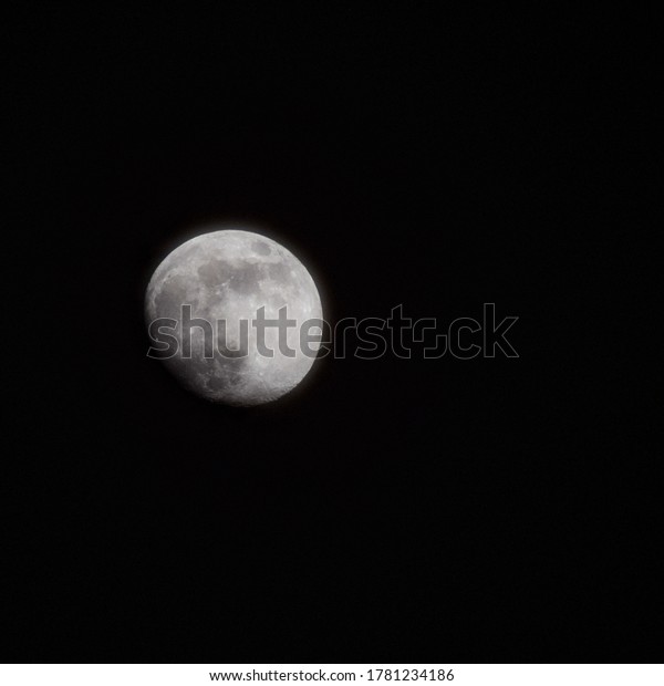 Full moon in the night sky, Great super moon in sky
during the dark night