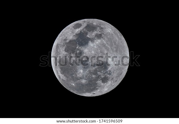 The full moon phase in\
telescope