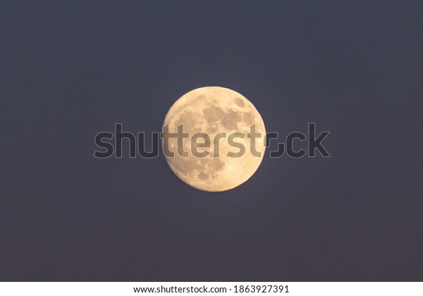 Full Moon in the\
Sky