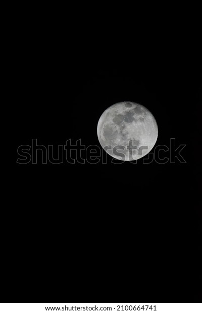 Full moon sky in dark
background - Moon 