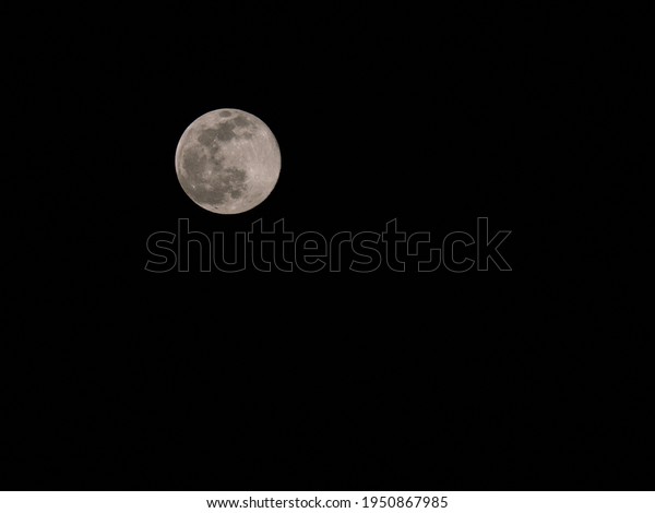A Full Moon in the Sky\
of Sardinia