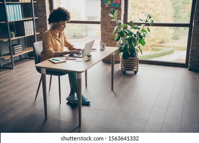 Full Size Photo Of Cool Smart Afro American Girl Real Estate Agent Work Computer Type Start-up Presentation Sit Table In Office Loft