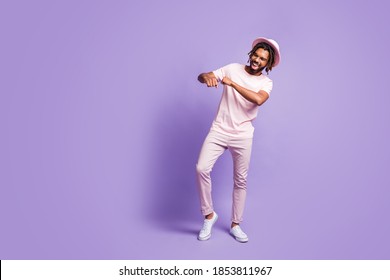 Full Size Photo Of Young African Handsome Cheerful Smiling Good Mood Man Male Guy Dancing Isolated On Violet Color Background