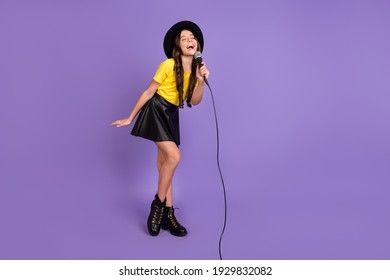 8,564 Karaoke kids Images, Stock Photos & Vectors | Shutterstock