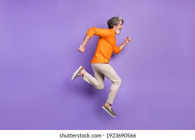 Full Size Profile Side Photo Of Mature Man Go Walk Run Jump Hurry Sale Isolated Over Purple Color Background