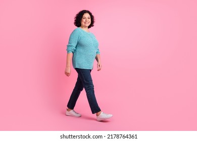 Full Size Profile Side Photo Of Old Lady Have Weekend Step Away Isolated Over Pastel Color Background