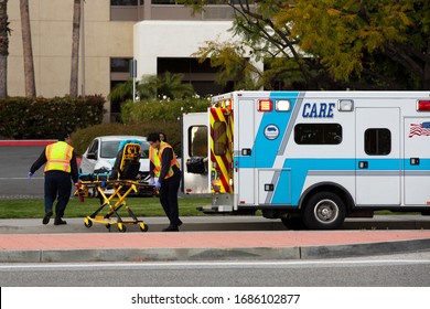 Fullerton, California / USA - March 19, 2020: Emergency Medical Personnel  Respond To The Scene Of An Emergency.