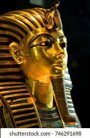 Funeral Mask Of Pharoah Tutankhamun, Egypt.