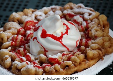 821 Funnel Cake Stock Photos, Images & Photography 