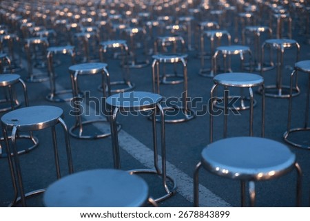 Funny how a combination of mundane objects create a unique pattern