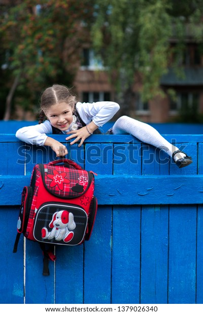 big backpack funny