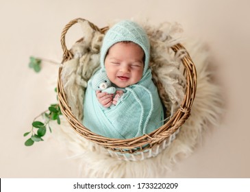 赤ちゃん 面白い の写真素材 画像 写真 Shutterstock