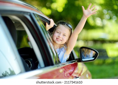 779 Kid Peeking Window Stock Photos, Images & Photography | Shutterstock