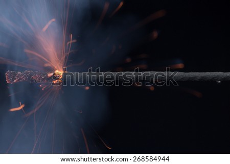 Fuse (explosives) 