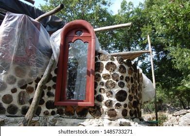 Future Bathroom Window Earthship House