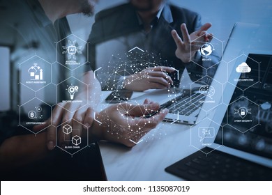 Futuristic in Industry 4.0 and business virtual diagram with Ai, robot assistant, Cloud, big data and automation. Business team meeting. Photo professional investor working new start up project.