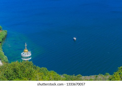 Fuxian Lake Scenery