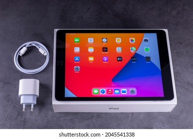 Galati, Romania, March 31, 2021: - Apple Release New IPad 8th Generation With The Powerful A12 Bionic chip, Support For Apple Pencil And The Smart Keyboard. IPad 8th Generation On Desk.