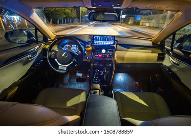 Imagenes Fotos De Stock Y Vectores Sobre Lexus Nx
