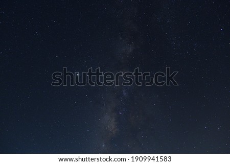 Galaxy in Mid-Summer in Chishang（仲夏池上夜星空）