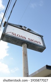 Gallatin Tennessee Original Signage Sloan Signs Stock Photo 1935877027