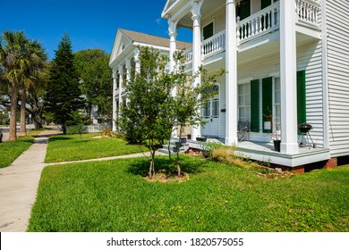 Galveston, Texas USA - May 6, 2014: The Silk Stocking Residential Historic District Contains Beautifully Restored Vintage Homes Of The Queen Anne Architecture Style In This Coastal Community.