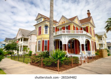Galveston, Texas USA - May 6, 2014: The Silk Stocking Residential Historic District In Galveston Contains Beautifully Restored Vintage Homes Of The Queen Anne Architecture Style.