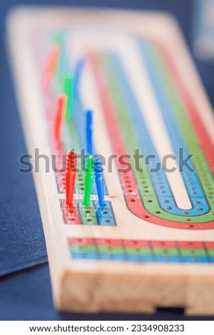 A game of colourful cribbage