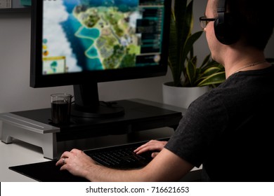 Gaming Game Play Tv Fun Gamer Stock Photo 716621653 | Shutterstock