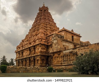 Gangaikondacholapuram Village In Tamil Nadu, South India, With The Temple Of The Chola Dynasty