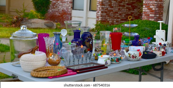 Yard Sale Images Stock Photos Vectors Shutterstock