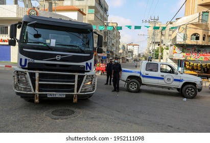 Garbage Truck United Nations Relief Works Stock Photo 1952111098 ...