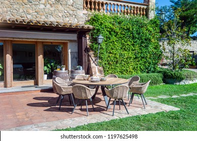 Garden Dining Table With Chairs.