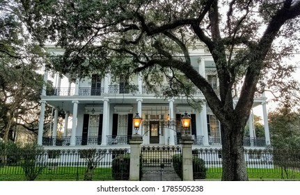 Garden District New Orleans Mansion 