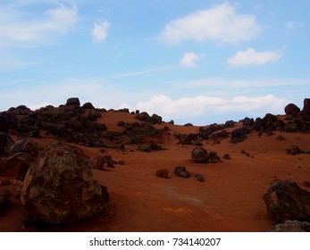 Garden Of The Gods On The Island Of Lanai, Hawaii. 