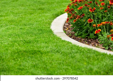 73,519 Garden edging Images, Stock Photos & Vectors | Shutterstock