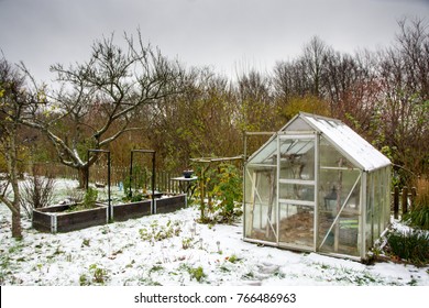 green house foor with 140lb snow locad