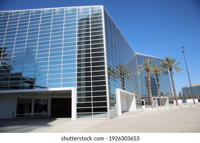 Garden Grove, California - USA - February 25, 2021: Christ Cathedral, formerly the Crystal Cathedral, is an American church building of the Roman Catholic Diocese of Orange Ca. Easily seats 2,248. 