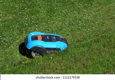 Gardena R160 Sign - Automatic Lawn Mower - Kongsvinger, Norway (13th June 2018)