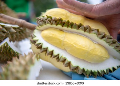 57 Durian peeler Images, Stock Photos & Vectors | Shutterstock