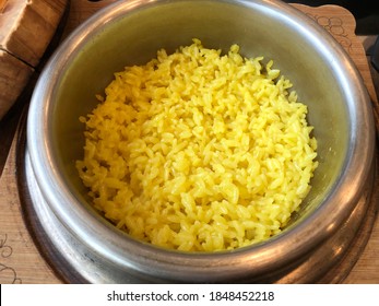 A Gardenia Pot Rice Set. Yellow Rice